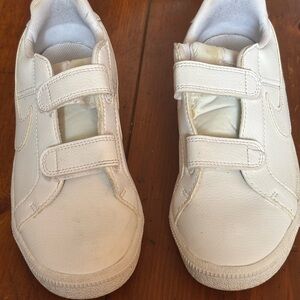 Nike Kids White Velcro Sneakers